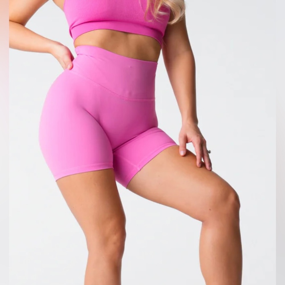 NVGTN signature 2.0 bubblegum pink shorts
